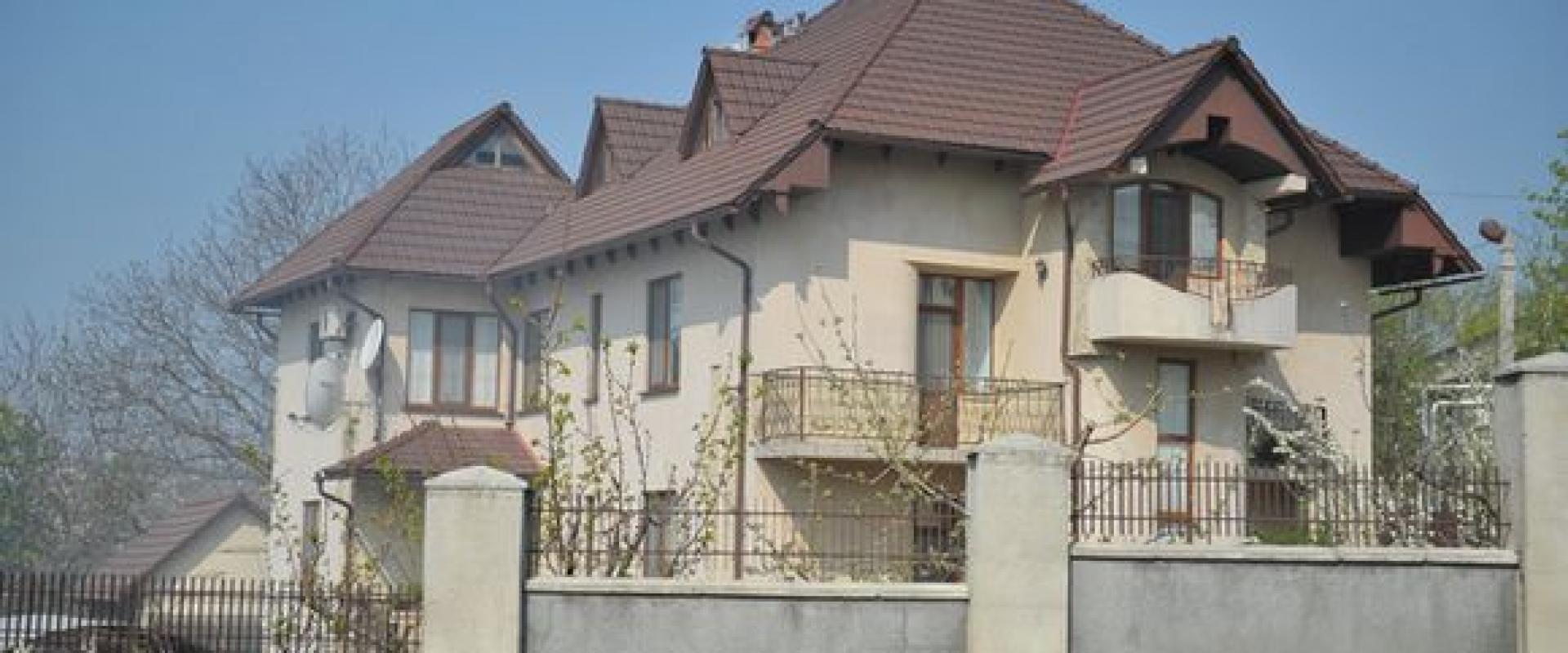 uploads/investigatii/2013/04/26/237(1920,800).jpg