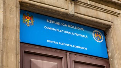 CEC reacționează la învinuirile că ar sta într-o parte în timpul crizei electorale din Găgăuzia