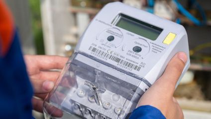 Verificarea contoarelor electrice ar putea fi făcută mai rar: Ministerul Energiei anunță economii de 40 de milioane de lei pe an pentru un singur operator