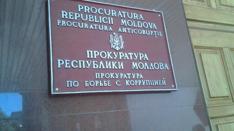 uploads/stiri/2016/05/30/438(810,455).jpg