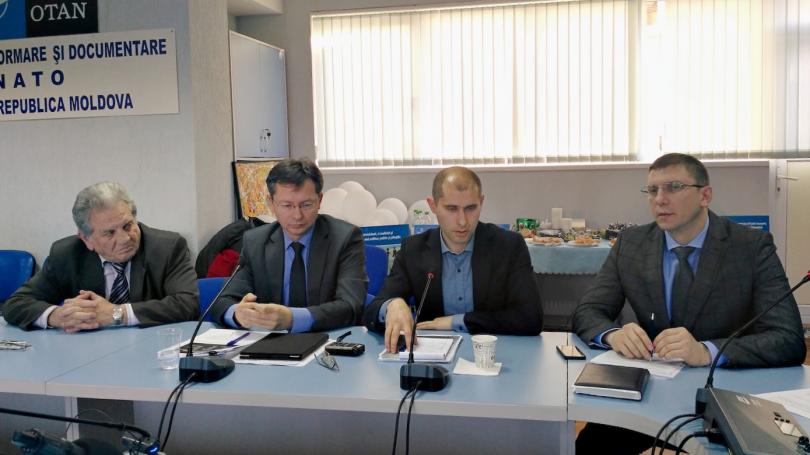uploads/stiri/2017/12/09/1331(810,455).jpg